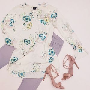 Kaari Blue Ivory Tropical Tunic